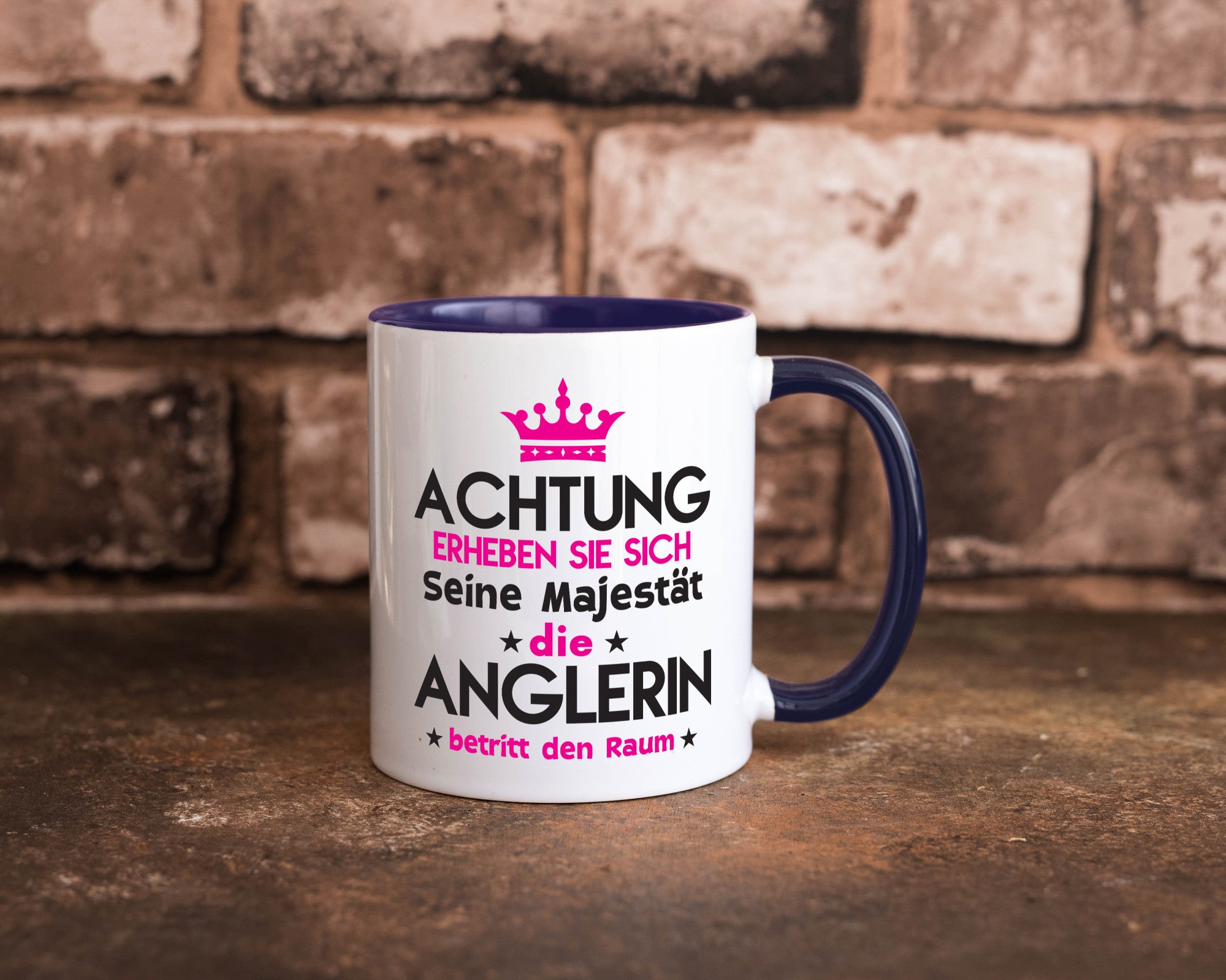 Seine Majestät Anglerin | Angeln Fischerin lustiger Spruch Geschenk Humor