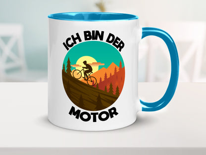 Ich bin der Motor | Mountainbiking Fahrrad Berge Geschenkidee Humor Tasse