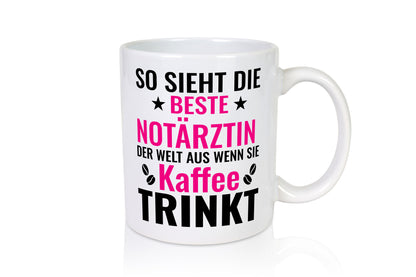Kaffee trinkt: Notärztin | Ärztin lustiger Spruch Geschenk Humor Geschenkidee