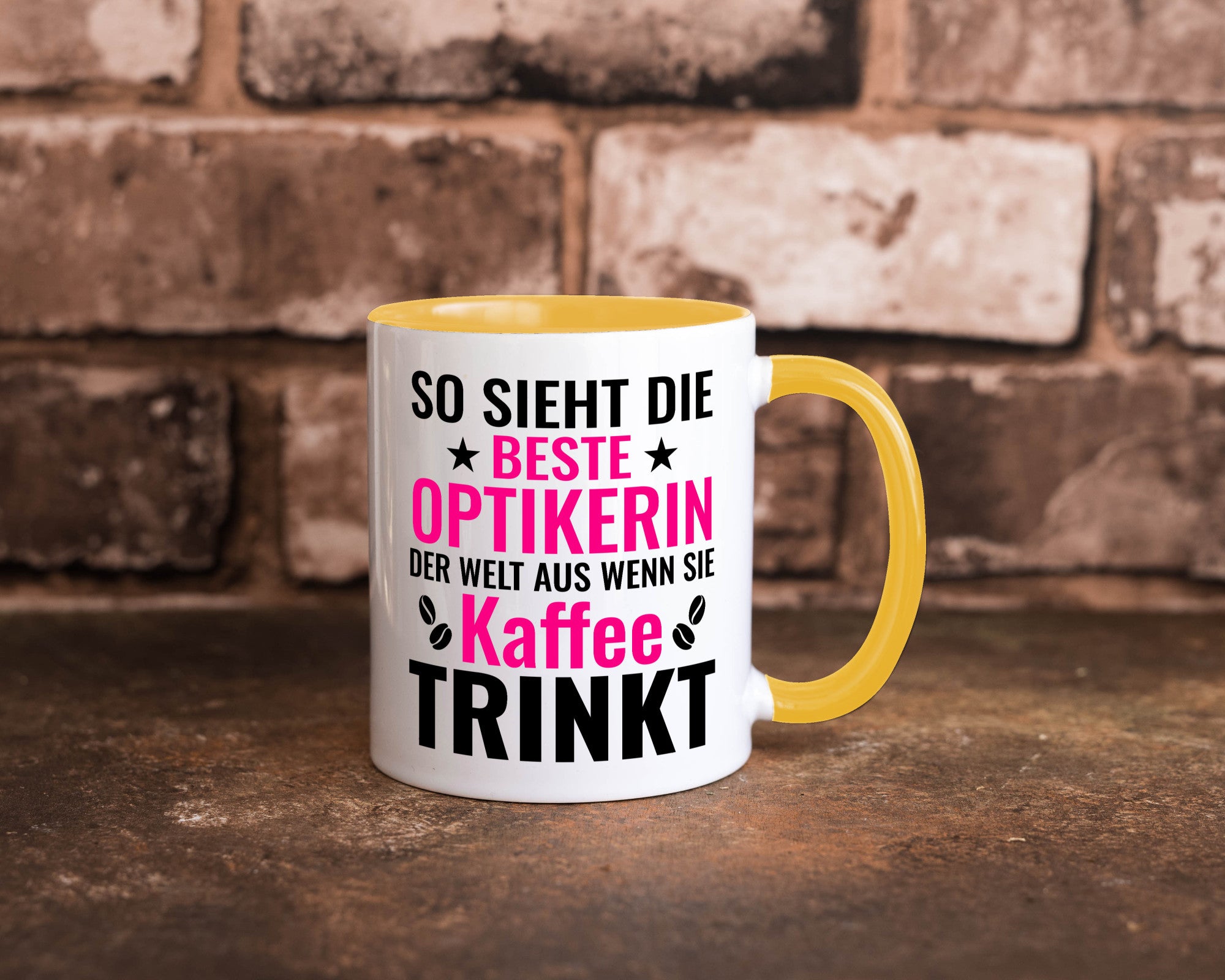 Kaffee trinkt: Optikerin | Augenoptik Geschenkidee Humor Tasse