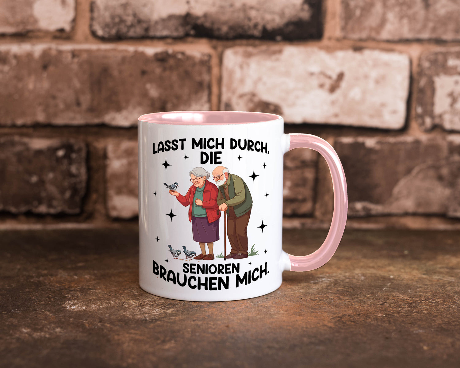 Senioren brauchen mich | Altenpflege Pflegekraft lustiger Spruch Geschenk Humor