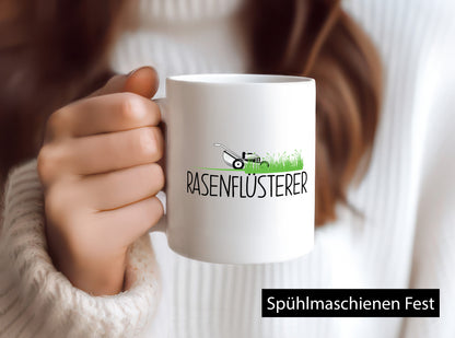 Rasenflüsterer | Gärtner Gartenarbeit Geschenkidee Arbeit Kollegen Büro Humor