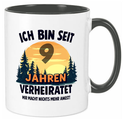 Ich bin Verheiratet | 9. Hochzeitstag Ehepaar v2 Geschenkidee Humor Tasse