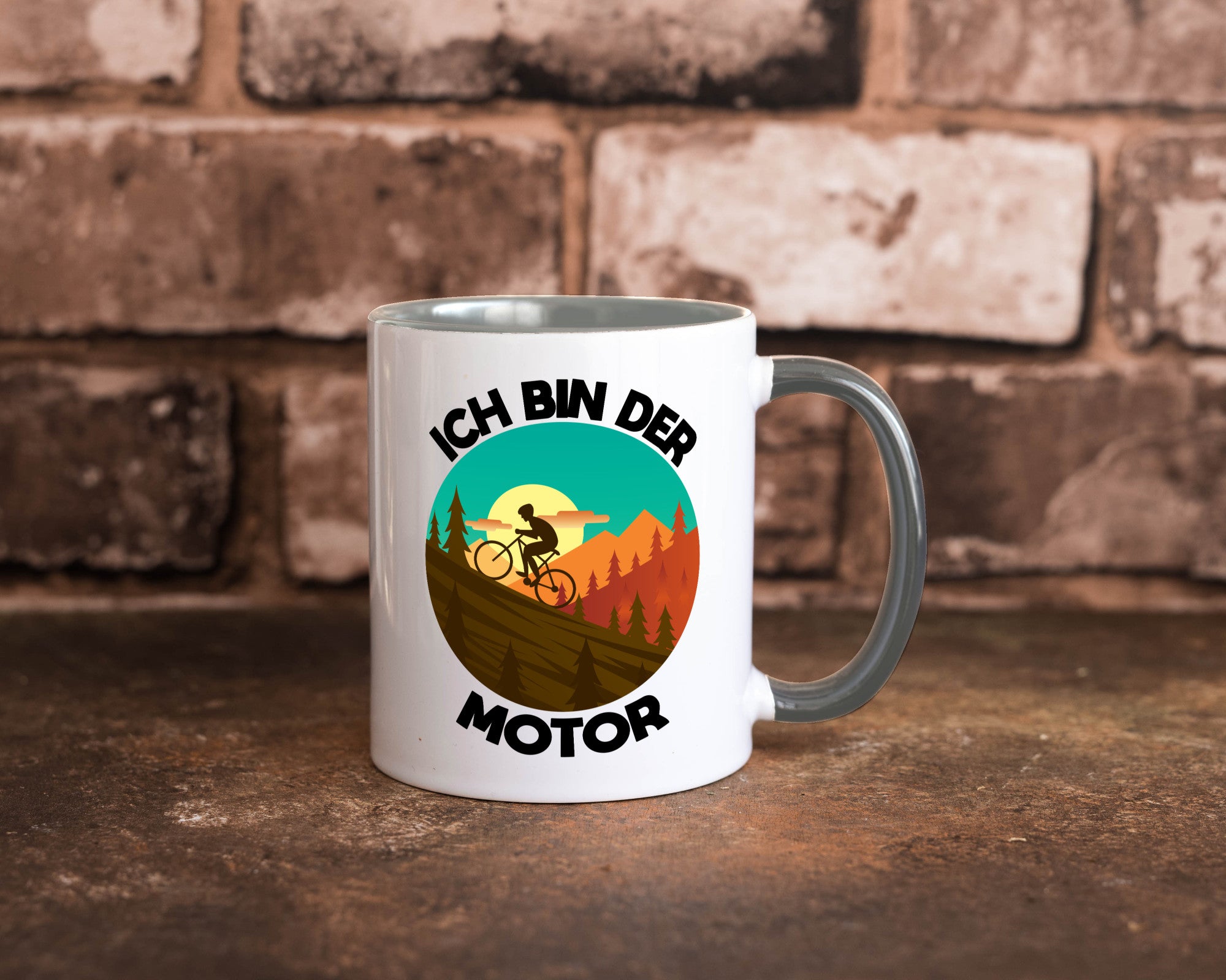 Ich bin der Motor | Mountainbiking Fahrrad Berge Geschenkidee Humor Tasse