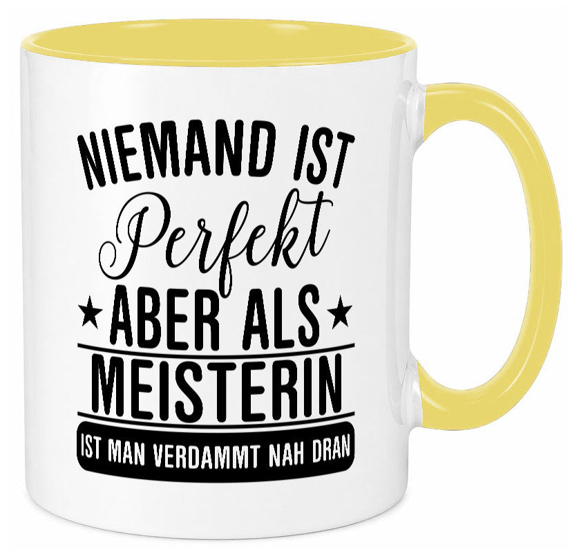 Verdammt nah dran: Meisterin | Meisterbrief Geschenk Humor Geschenkidee