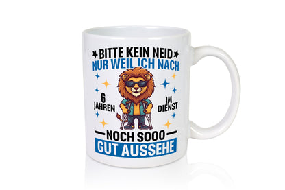 6 Jahre im Dienst | Arbeitsjubiläum Arbeit Geschenkidee Kollegen Büro Humor