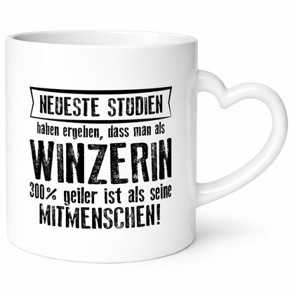Neuste Studien: Winzerin | Weinbauer Wein Humor Geschenkidee Tasse