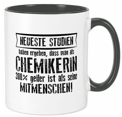 Neuste Studien: Chemikerin | Chemie Labor Wissenschaft lustig Humor Tasse