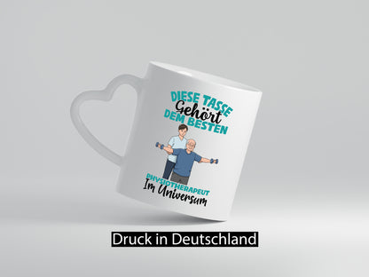 Im Universum: Physiotherapeut Geschenkidee Humor Tasse
