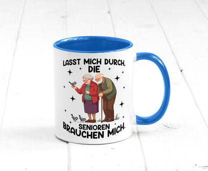 Senioren brauchen mich | Altenpflege Pflegekraft lustiger Spruch Geschenk Humor