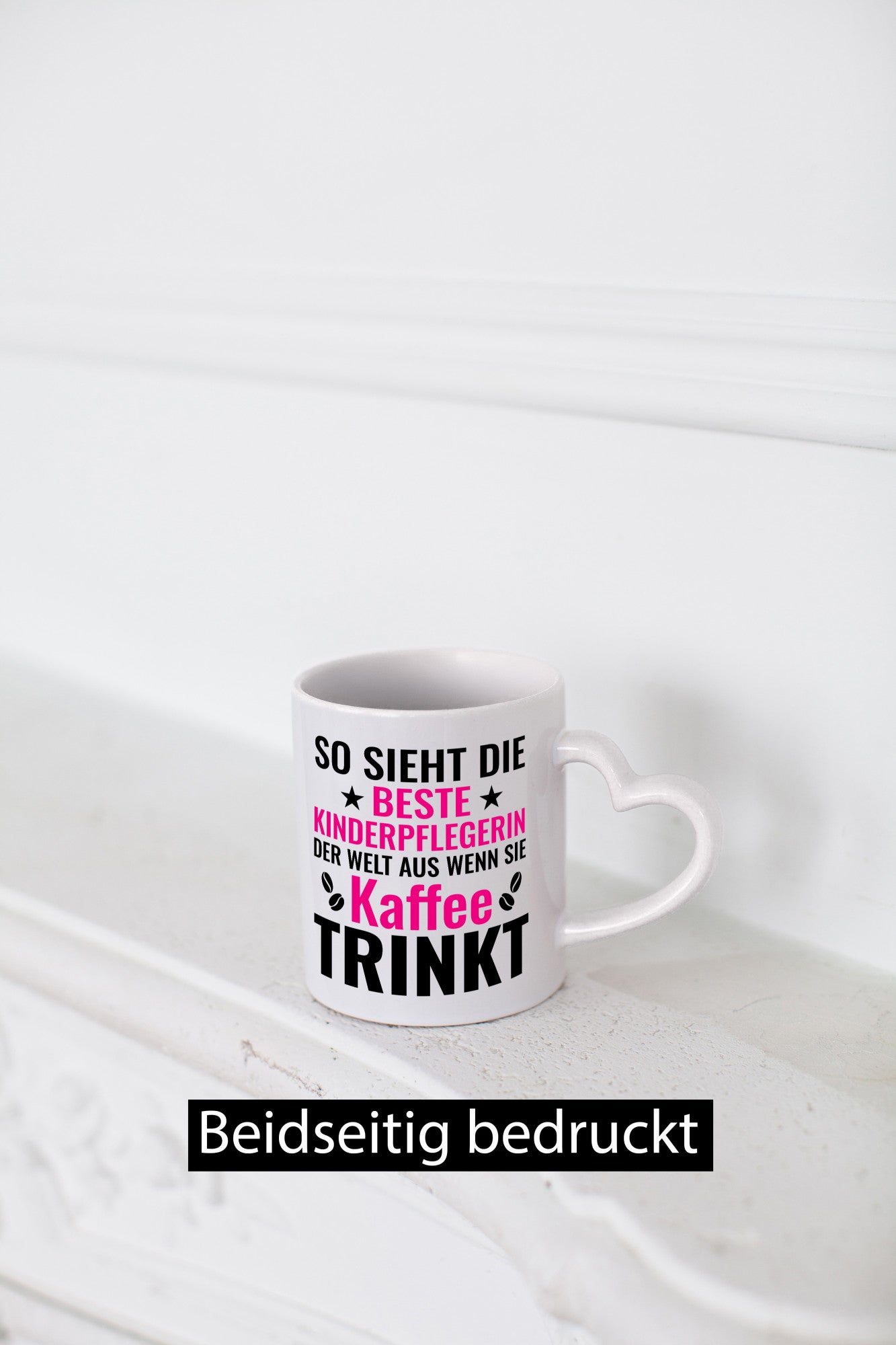 Kaffee trinkt: Kinderpflegerin | Kinder Pflegeberuf Humor Arbeit Kollegen Büro