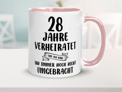 28 Jahre Verheiratet, immer noch am Leben! Geschenkidee Humor Tasse