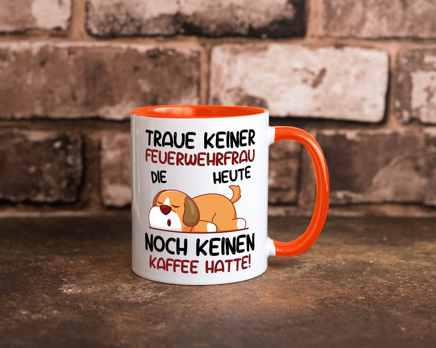 Traue keiner Feuerwehrfrau | Feuerwehr lustig Humor Geschenkidee Geschenk Tasse