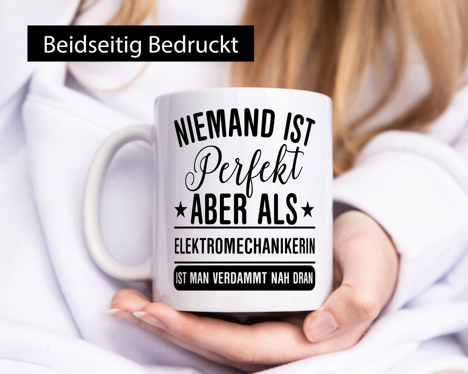 Verdammt nah dran: Elektromechanikerin | Mechanikerin lustiger Spruch Geschenk
