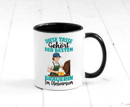 Im Universum: Brauerin | Bier Brauerei lustiger Spruch Geschenk Humor