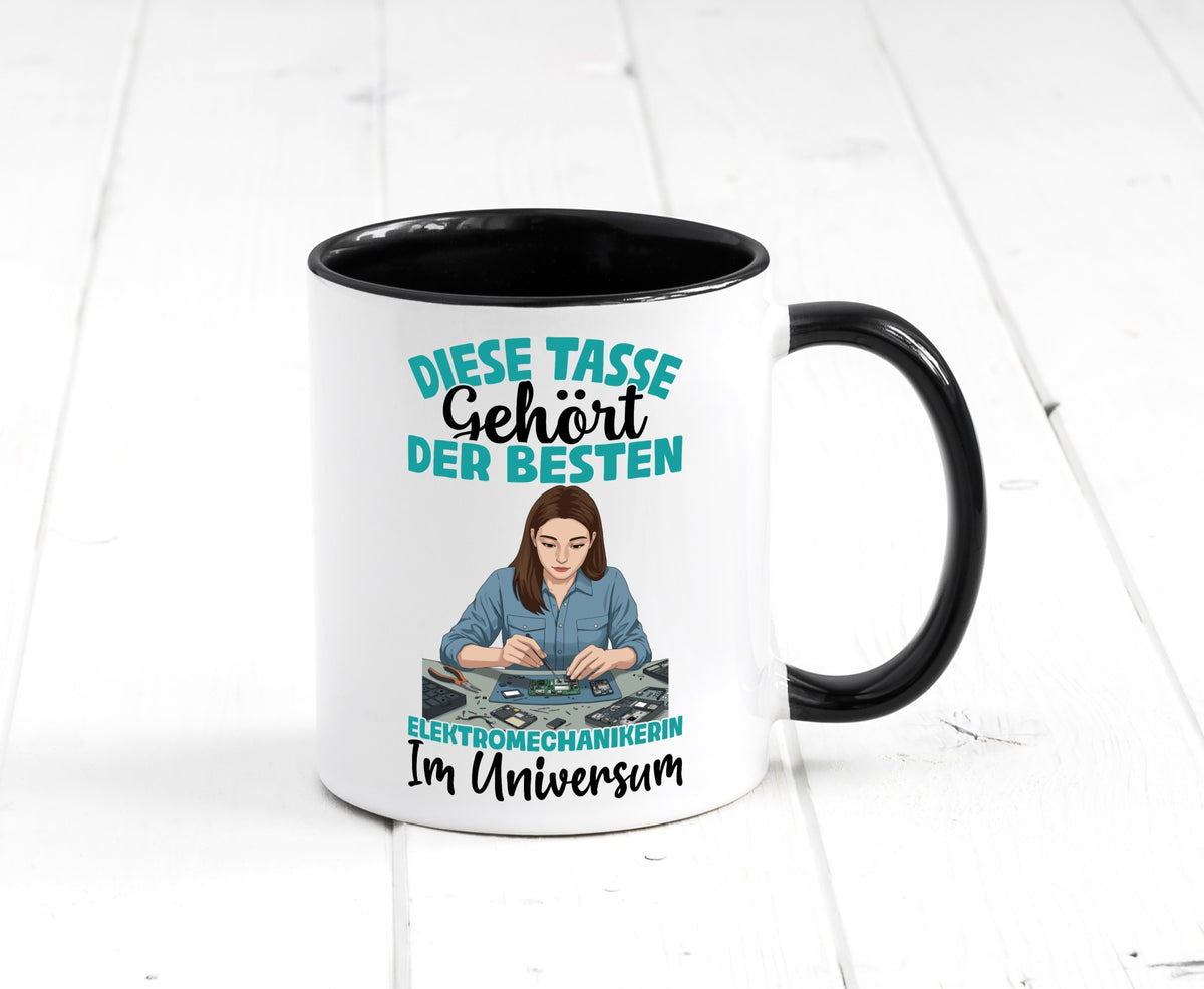 Im Universum: Elektromechanikerin | Mechanikerin lustig Humor Geschenkidee Tasse