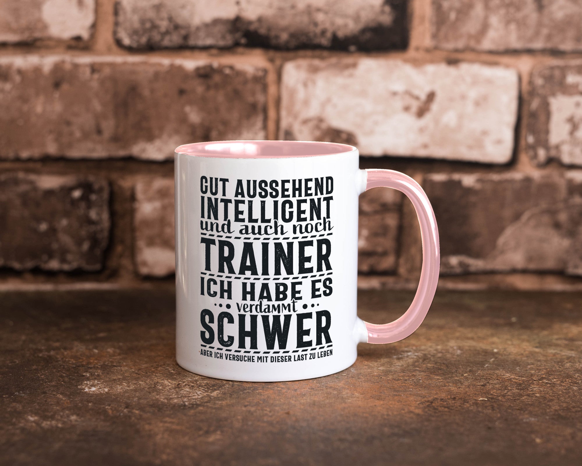 Gut aussehender Trainer |gestrichelte Linie | Punkte lustiger Spruch Geschenk