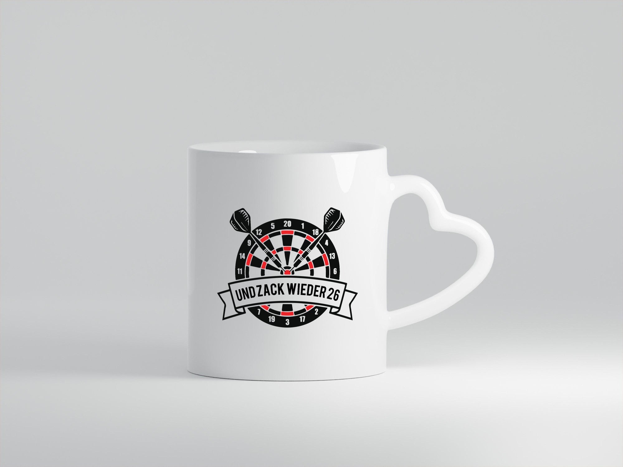 Und zack wieder 26 | Dart lustig Humor Geschenkidee Geschenk Tasse