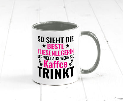 Kaffee trinkt: Fliesenlegerin | Fliesenlegen Bau Humor Geschenkidee Tasse