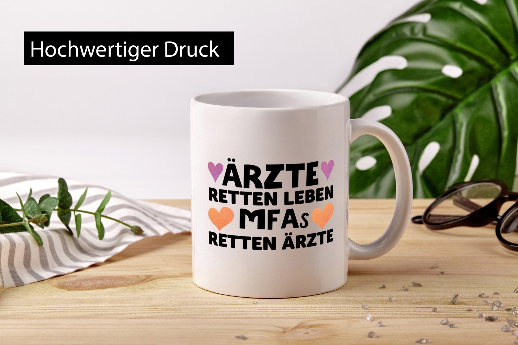 MFAs retten Ärzte | Arzthelferin Tasse Medizin lustig Humor Geschenkidee