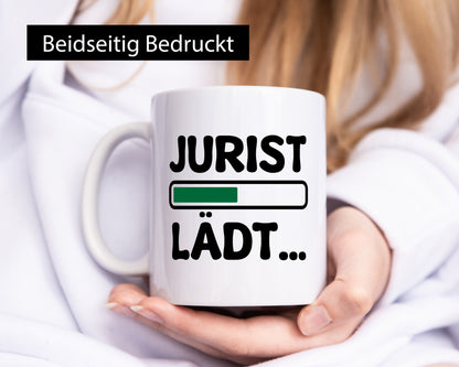 Jurist Lädt | Jura lustiger Spruch Geschenk Humor Geschenkidee Tasse