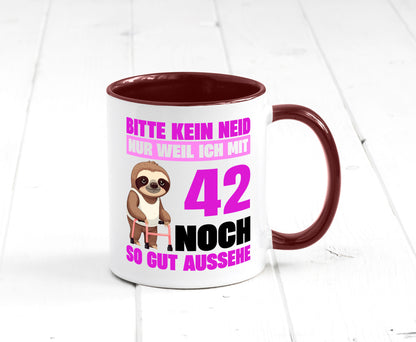 42. Geburtstag | Bitte kein neid Faultier 42 Jahre Geschenkidee Humor Tasse