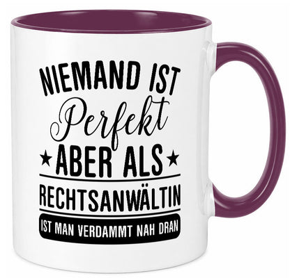 Verdammt nah dran: Rechtsanwältin | Jurstin Anwältin lustiger Spruch Geschenk