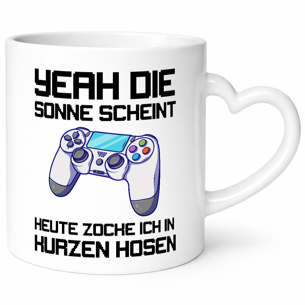 Zocken in kurzen Hosen | Gamer Tasse Statement Humor Geschenkidee