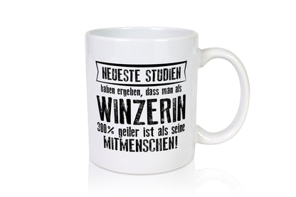 Neuste Studien: Winzerin | Weinbauer Wein Humor Geschenkidee Tasse