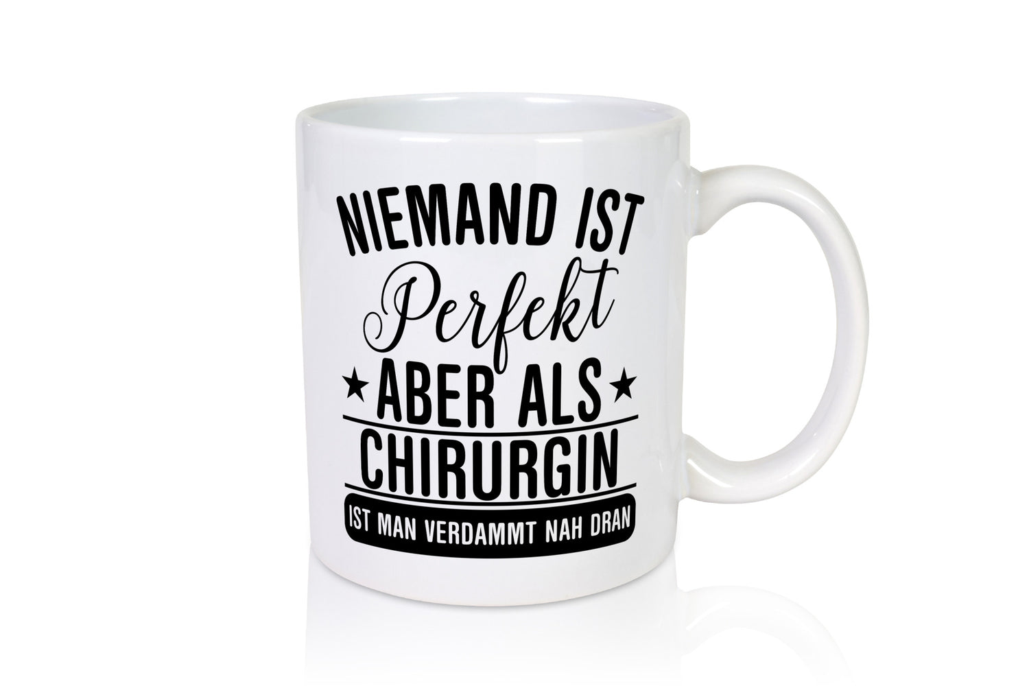 Verdammt nah dran: Chirurgin | Chirurgie Krankenhaus Geschenk Humor