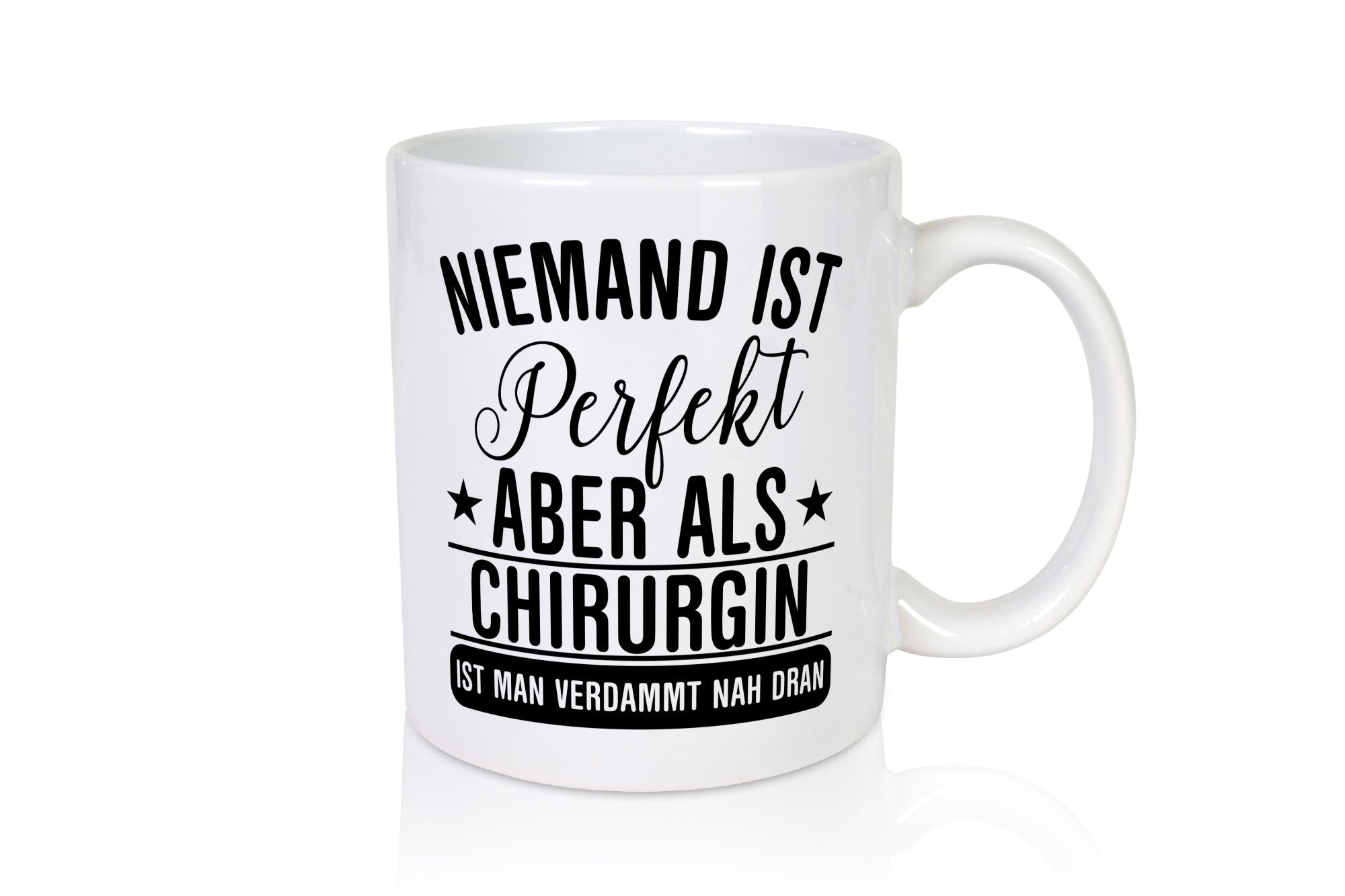 Verdammt nah dran: Chirurgin | Chirurgie Krankenhaus Geschenk Humor