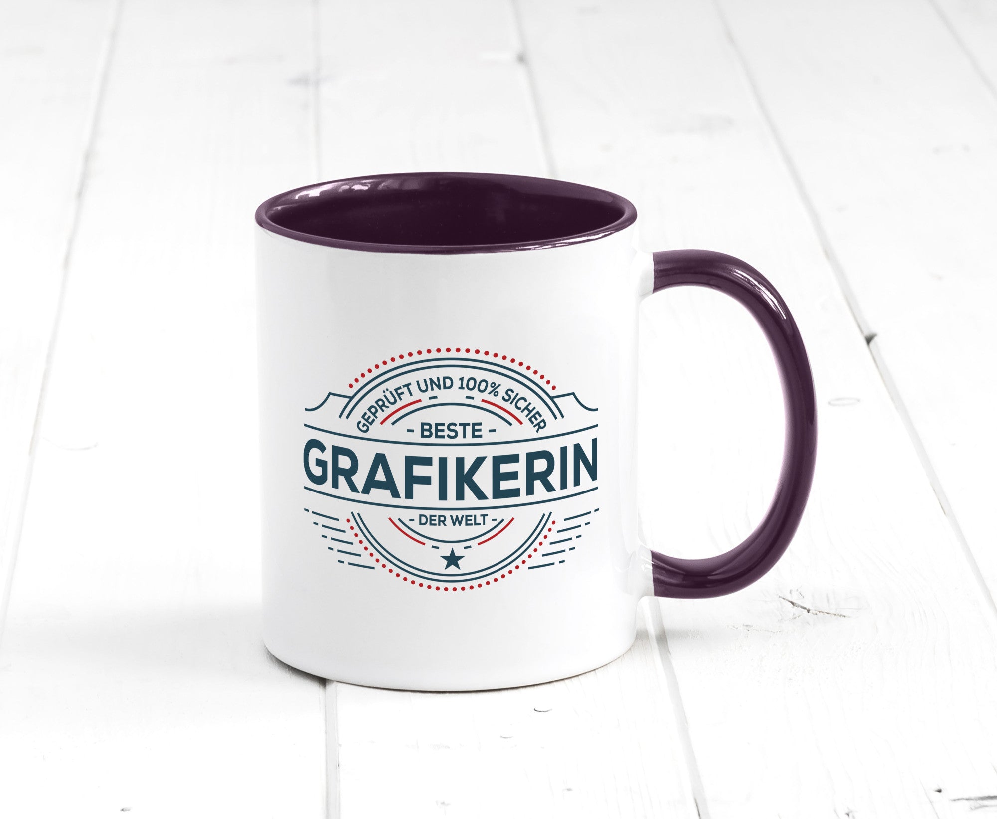 Geprüft und sicher: Grafikerin | Grafik Design Humor Geschenkidee Tasse