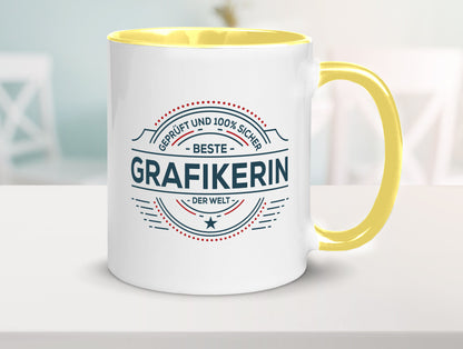 Geprüft und sicher: Grafikerin | Grafik Design Humor Geschenkidee Tasse