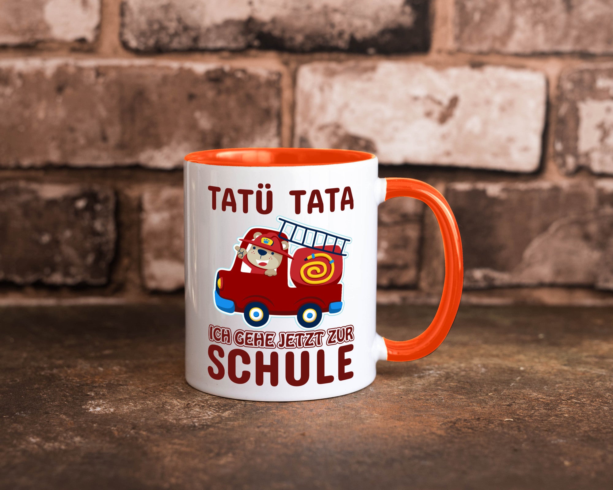 Bär in Feuerwehrauto | Tatü Tata Einschulung Tasse Humor Geschenkidee