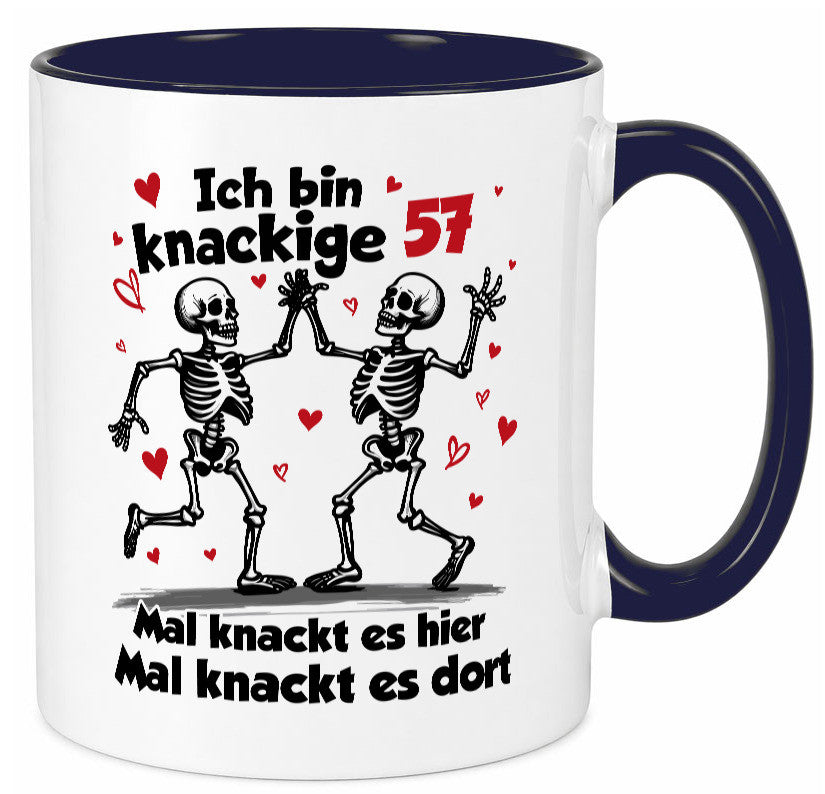 57. Geburtstag | Knackige 57 Ich bin alt lustig Geschenkidee Geschenk Tasse