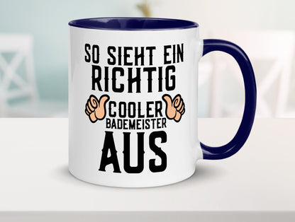 Richtig cooler Bademeister | Daumen hoch Schwimmbad lustig Humor Geschenkidee