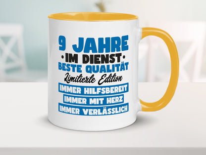 9 Jahre im Dienst | Jubiläum Arbeit v7 lustig Kollegen Büro Geschenk Tasse