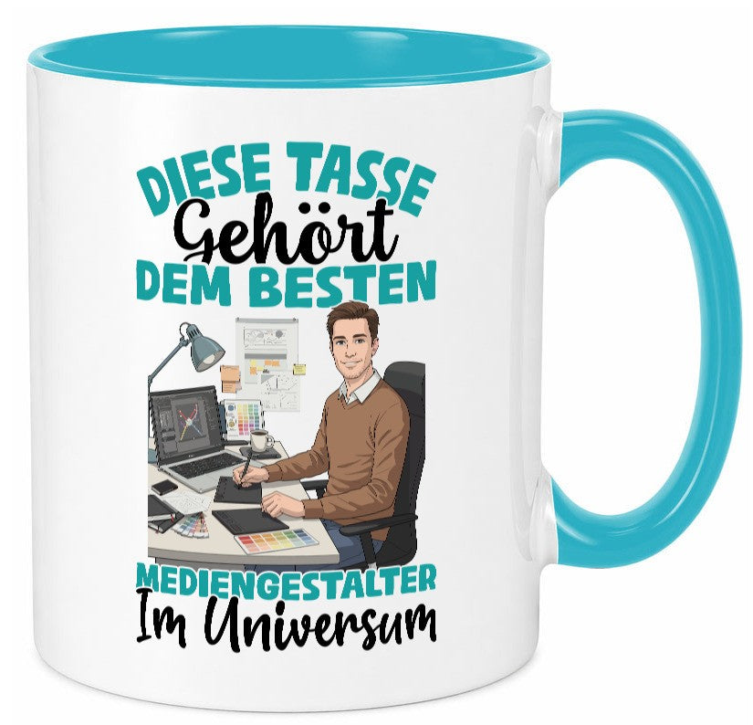 Im Universum: Mediengestalter | Medien Geschenk Humor Geschenkidee lustiger Tasse