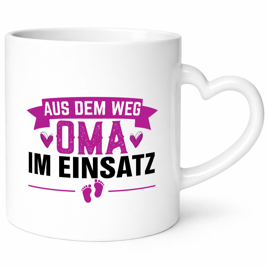 Oma im Einsatz | ist die coolste Geschenk Familie Geschenkidee lustiger Spruch
