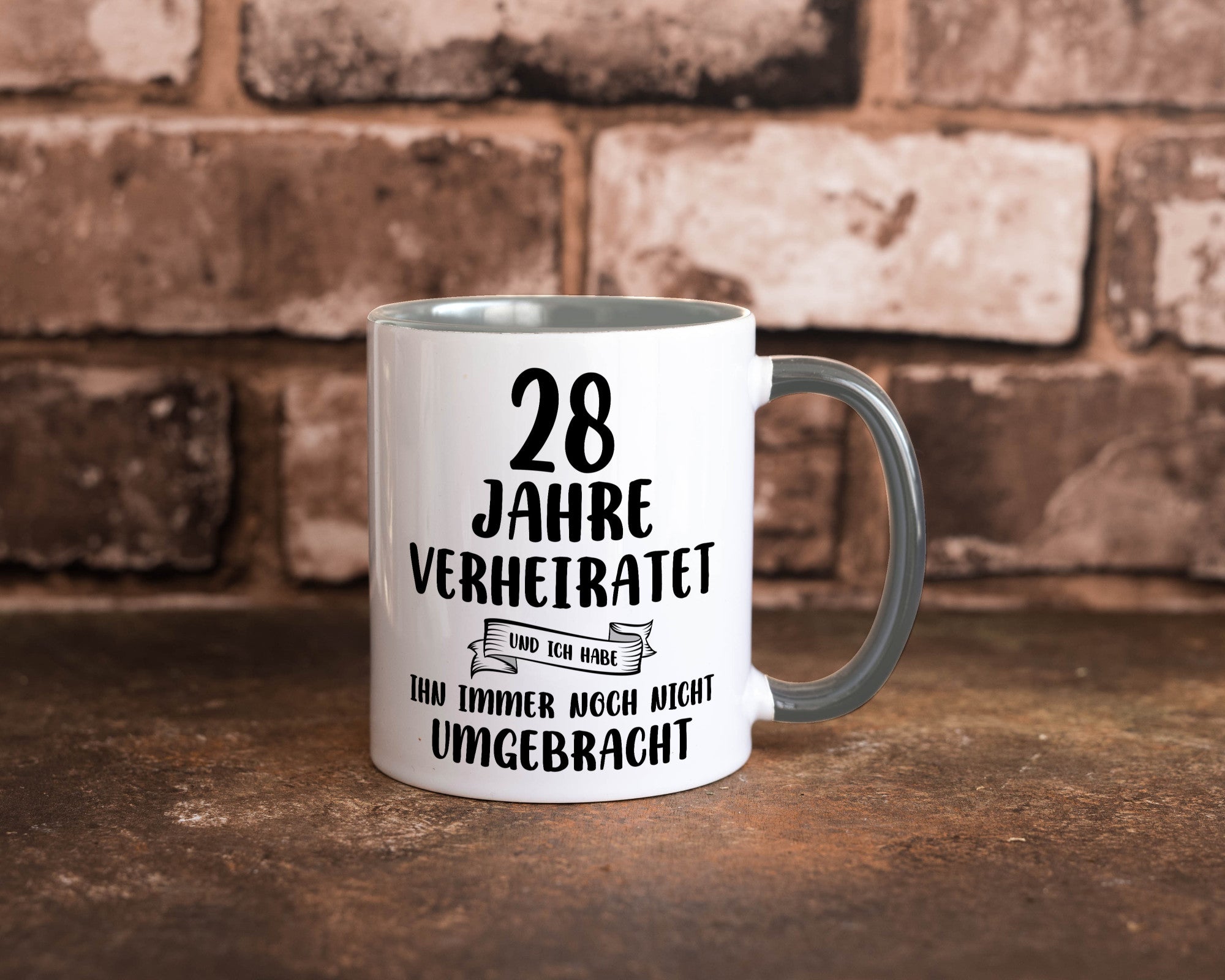 28 Jahre Verheiratet, immer noch am Leben! Geschenkidee Humor Tasse