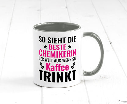 Kaffee trinkt: Chemikerin | Chemie Labor Geschenkidee Humor Tasse