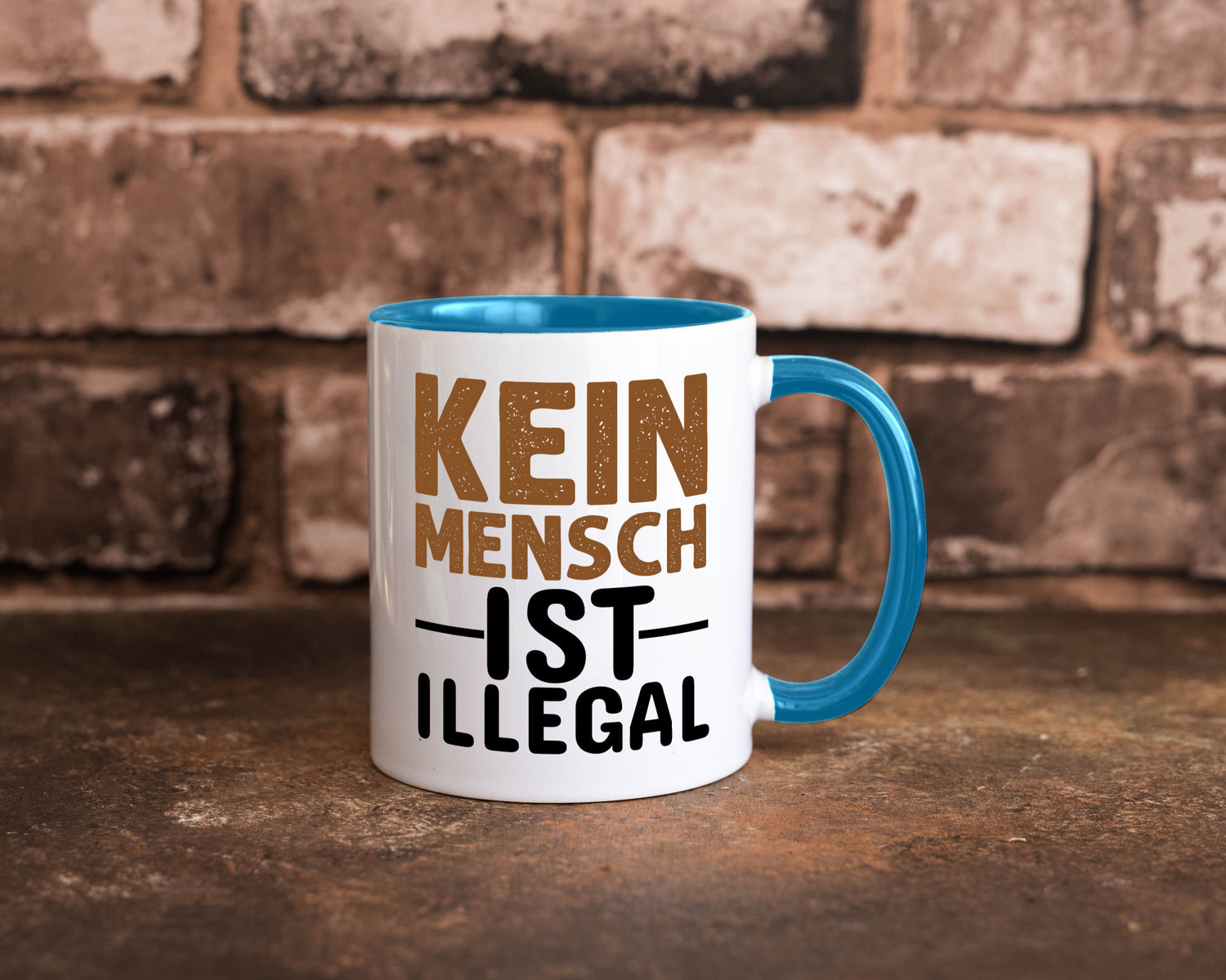 Kein Mensch ist illegal | Spruch Gleichberechtigung Humor Geschenkidee Tasse