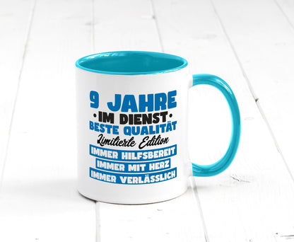 9 Jahre im Dienst | Jubiläum Arbeit v7 lustig Kollegen Büro Geschenk Tasse