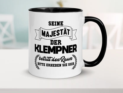 Der Klempner betritt den raum | Geschenk Humor Geschenkidee lustiger Spruch