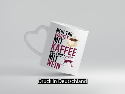 Mit Kaffe und Wein | Kaffeeliebhaber Weinliebhaber Geschenkidee Humor Tasse