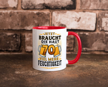 70 braucht die haut mehr Feuchtigkeit | 70. Geburtstag Humor Geschenkidee Tasse