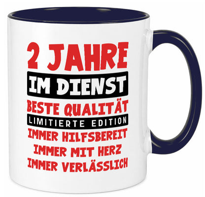 2 Jahre im Dienst | Jubiläum Arbeit v9 Humor Kollegen Büro Geschenkidee Tasse