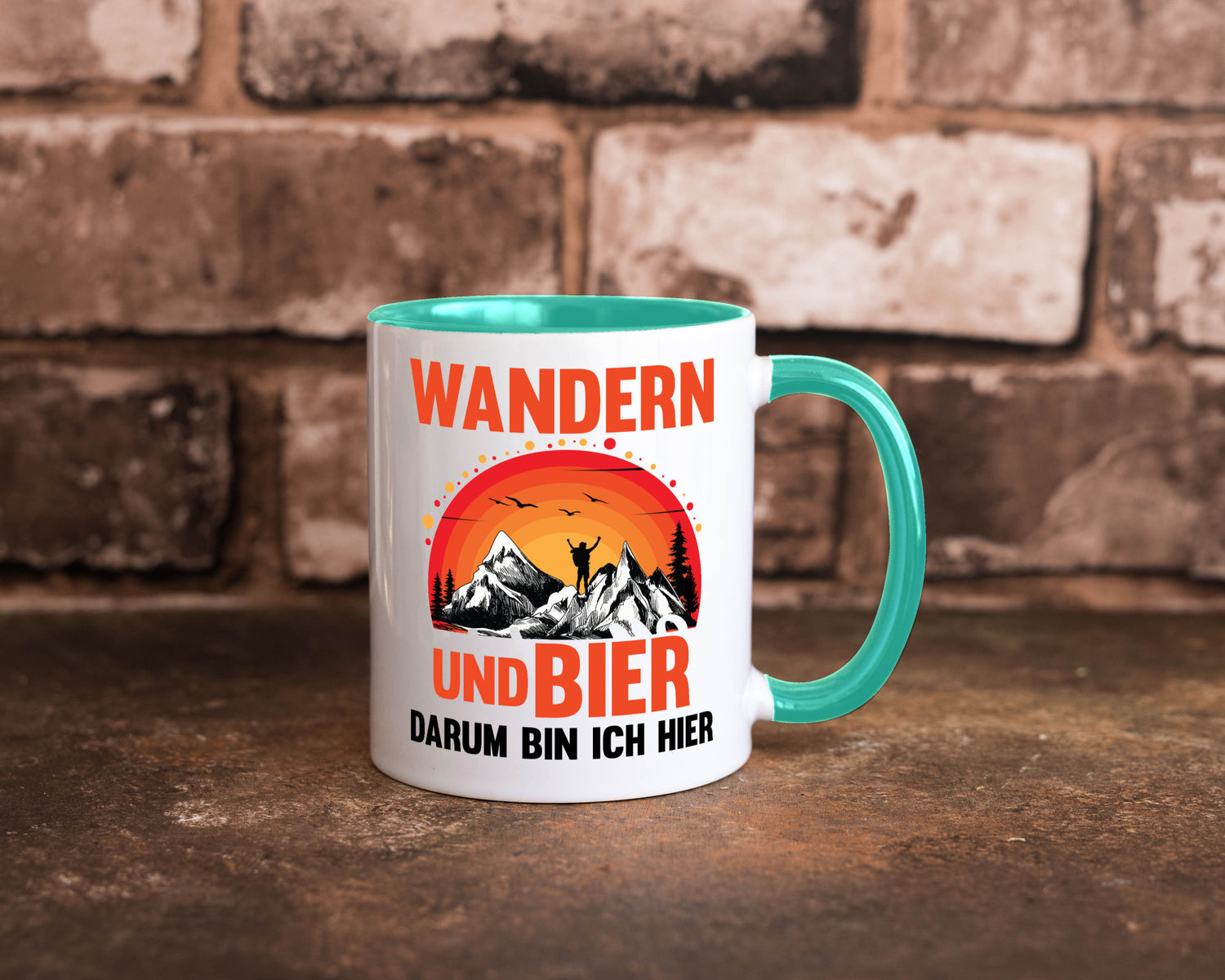 Wandern und Bier darum bin ich hier | lustiger Spruch Geschenk Humor