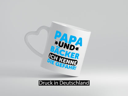 Papa und Bäcker ich kenne die Gefahr | Vatertag Geschenkidee Familie Humor Tasse