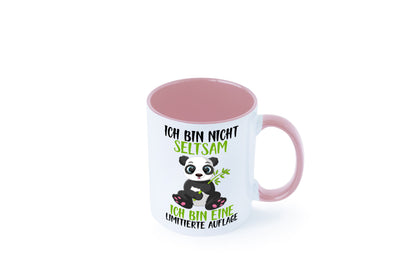 Ich bin nicht seltsam | süßer Pandabär lustiger Spruch Humor Geschenkidee Tasse